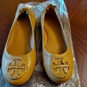 Tory Burch Leather Flats
